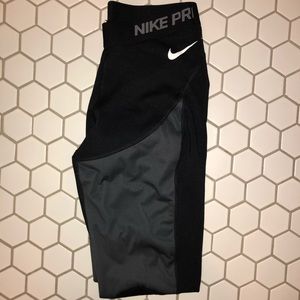 Nike pro leggings